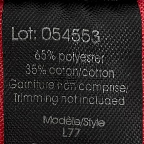 Initial Attraction SS V Nk Maple Leaf Print Poly Blend T Shirt Top Red Sz L NWOT - Picture 10 of 11